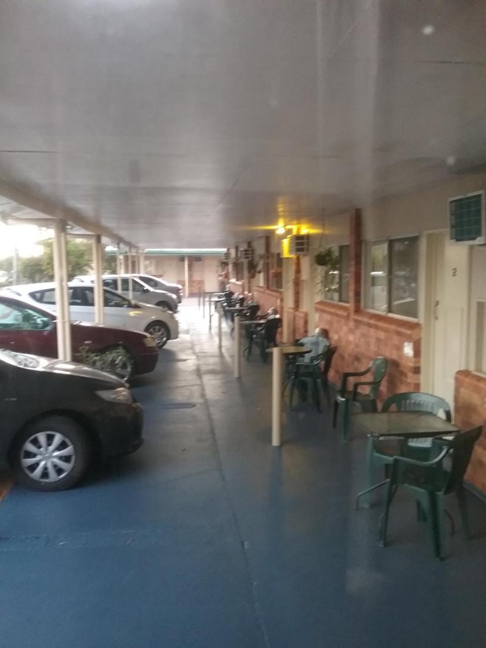 Avocado Motor Inn Childers Kültér fotó